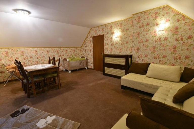 Vesta Hotel Montana Zewnętrze zdjęcie