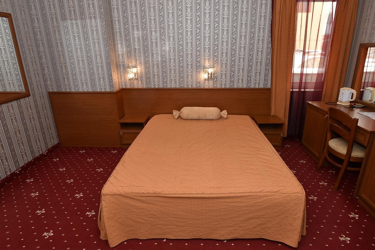Vesta Hotel Montana Zewnętrze zdjęcie
