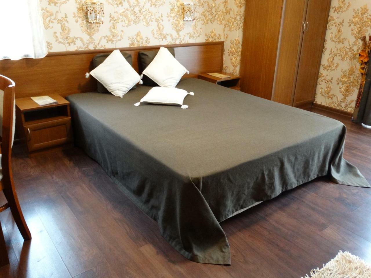Vesta Hotel Montana Zewnętrze zdjęcie