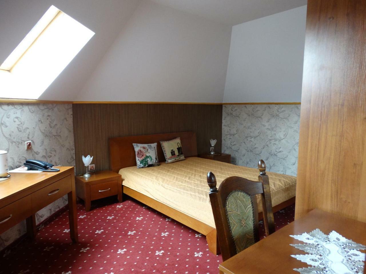 Vesta Hotel Montana Zewnętrze zdjęcie