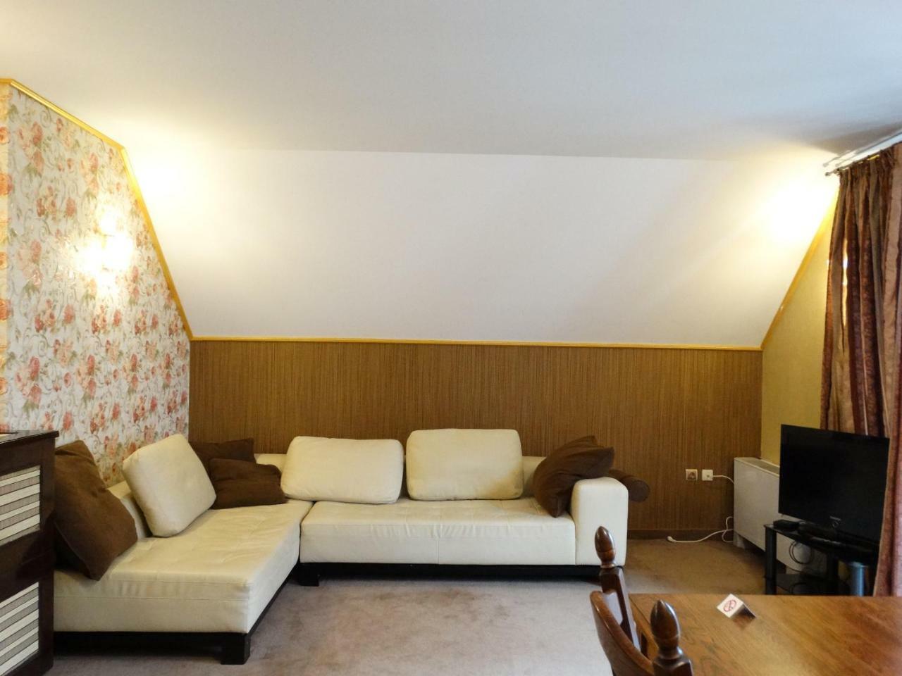 Vesta Hotel Montana Zewnętrze zdjęcie