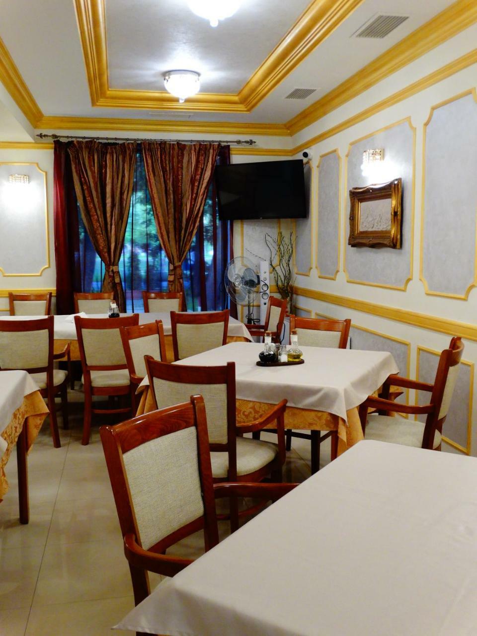 Vesta Hotel Montana Zewnętrze zdjęcie
