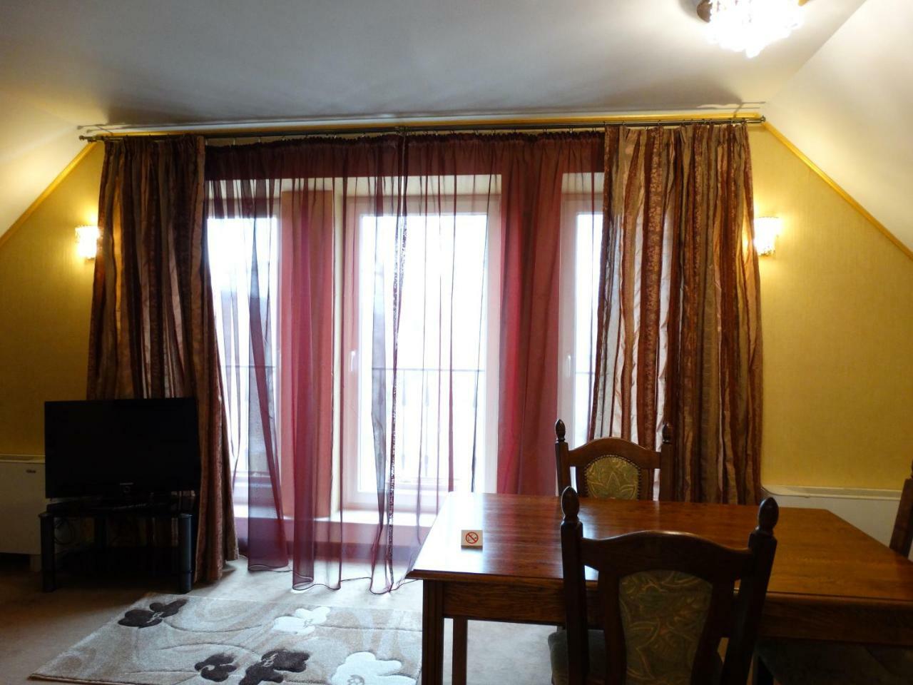 Vesta Hotel Montana Zewnętrze zdjęcie